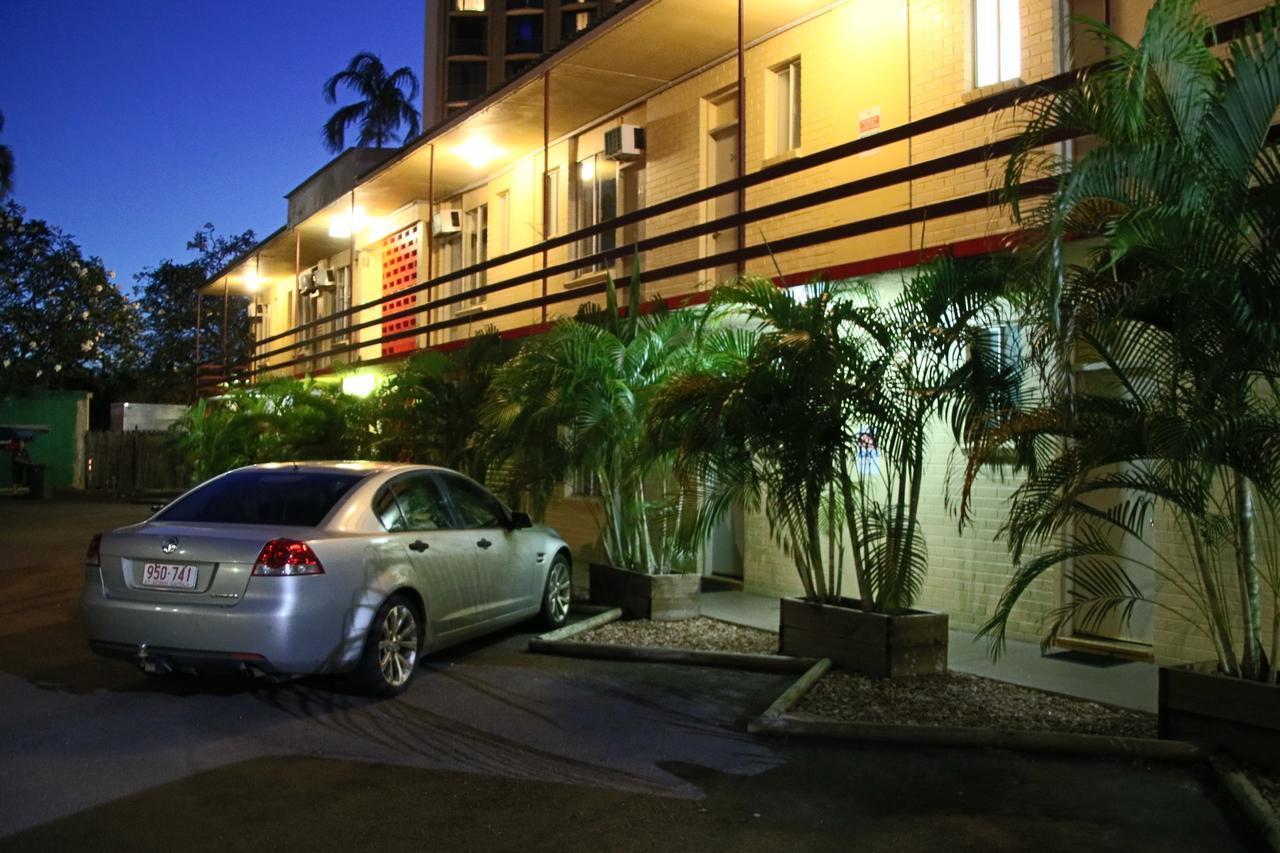 Crocodilly Inn Darwin Exterior photo